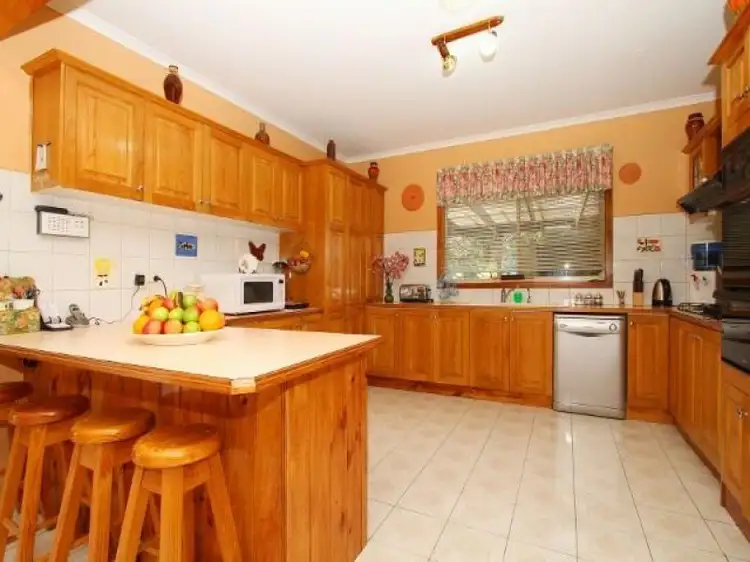 Third view of Homely house listing, 15 Parrakeet Court, Taylors Lakes VIC 3038