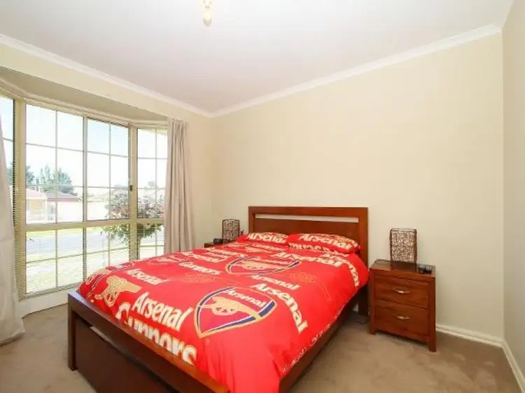 Seventh view of Homely house listing, 1/25 Minerva Crescent, Keilor Downs VIC 3038