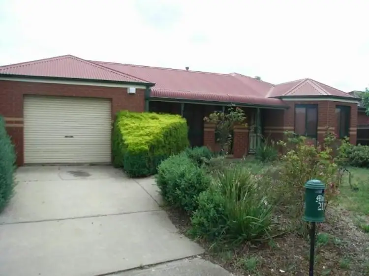 21 Sainsbury Avenue, Hillside VIC 3037