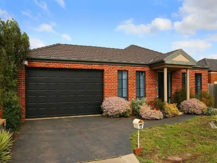12 Marrowie Place, Taylors Hill VIC 3037