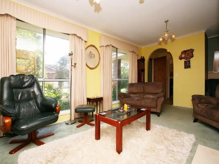 Fifth view of Homely house listing, 6 Narong Place, Keilor Downs VIC 3038