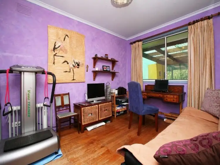 Seventh view of Homely house listing, 6 Narong Place, Keilor Downs VIC 3038