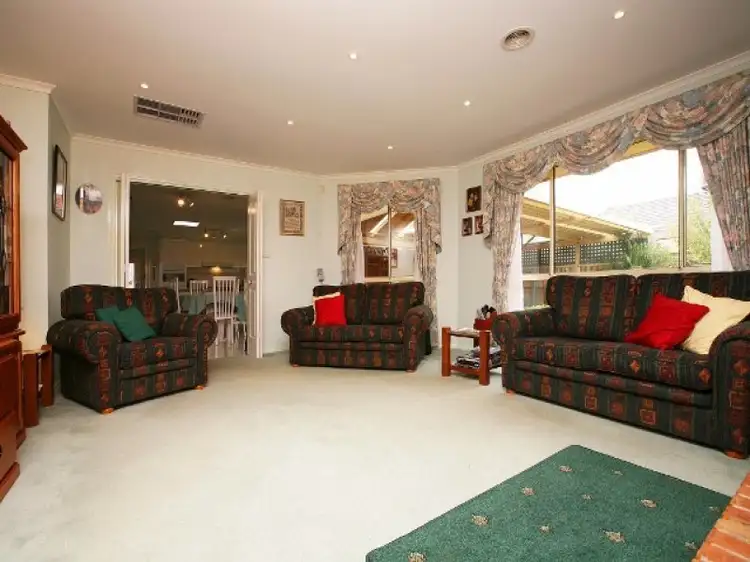 Fifth view of Homely house listing, 9 Jenny Court, Hillside VIC 3037