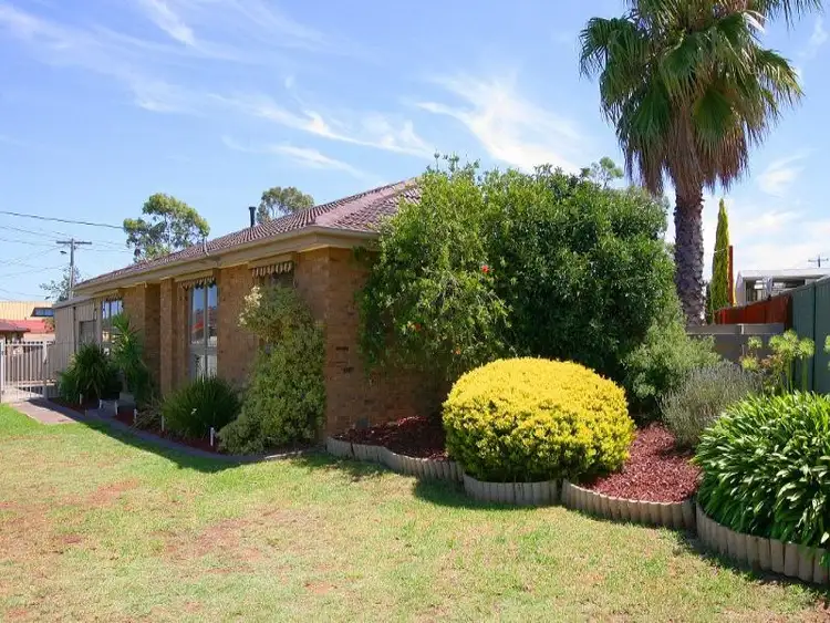 Second view of Homely house listing, 21 Firbank Terrace, Albanvale VIC 3021