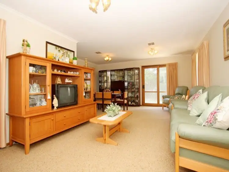 Sixth view of Homely house listing, 1 Sandy Court, Taylors Lakes VIC 3038