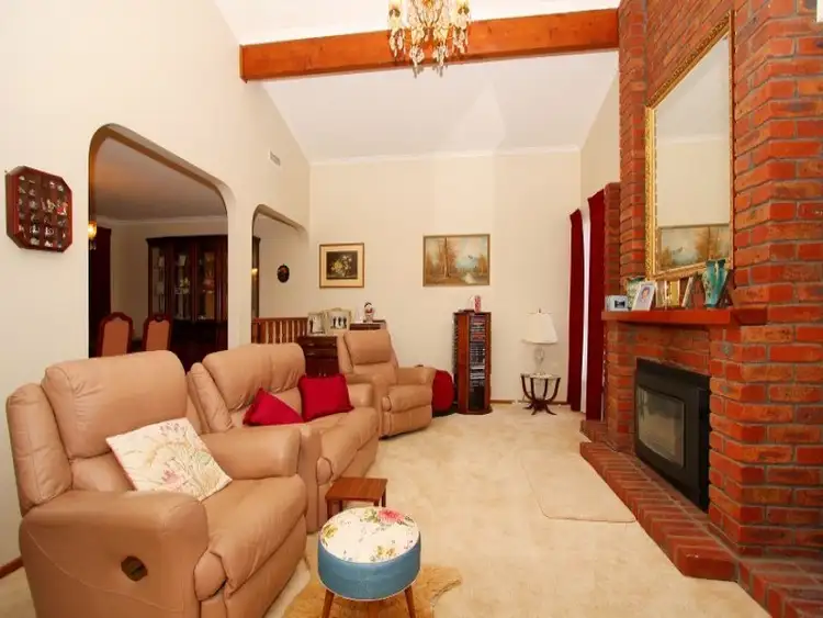 Sixth view of Homely house listing, 1 Coorong Court, Taylors Lakes VIC 3038
