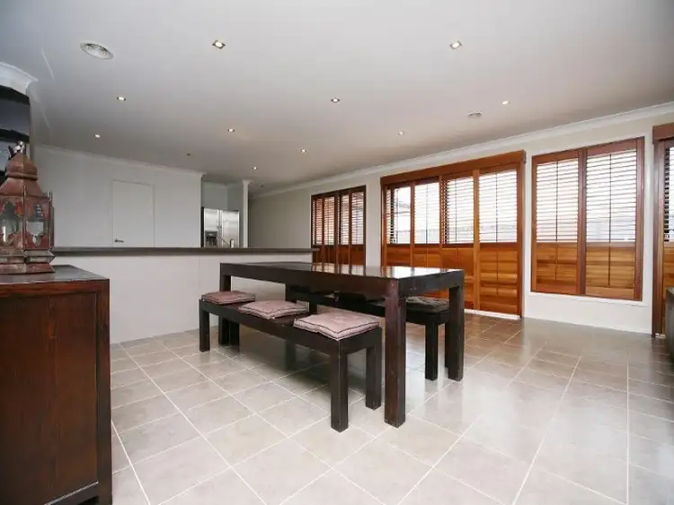 Sixth view of Homely house listing, 16 The Parks, Hillside VIC 3037