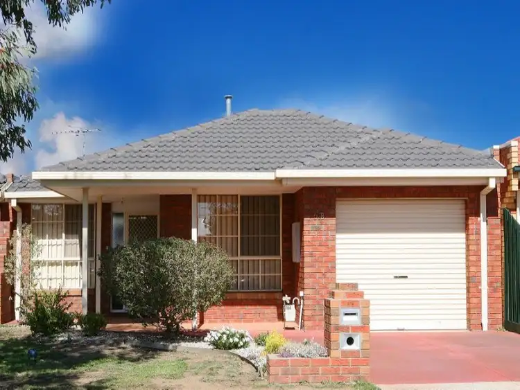 61B Boberrit Wynd, Sydenham VIC 3037