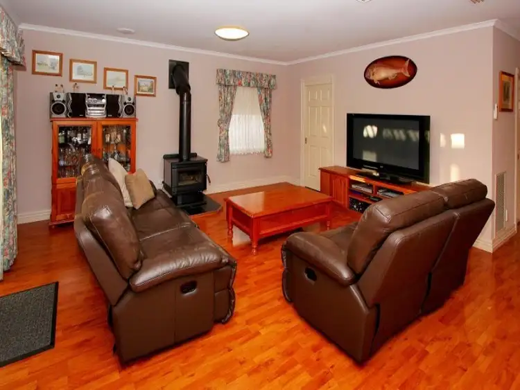 Fourth view of Homely house listing, 23 Pacific Place, Taylors Lakes VIC 3038