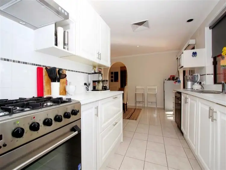 Second view of Homely house listing, 8 Narong Place, Keilor Downs VIC 3038