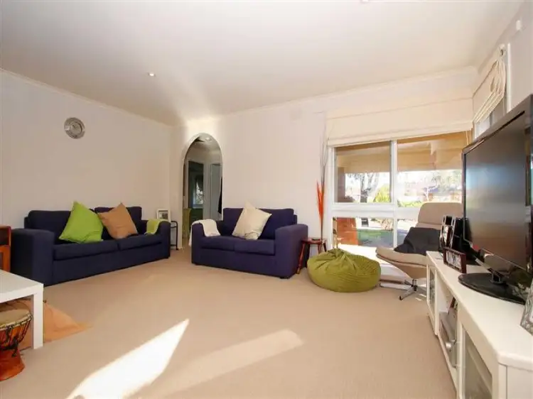 Sixth view of Homely house listing, 8 Narong Place, Keilor Downs VIC 3038
