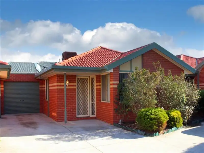 Main view of Homely apartment listing, 4/4-6 Joseph Drive, Hillside VIC 3037