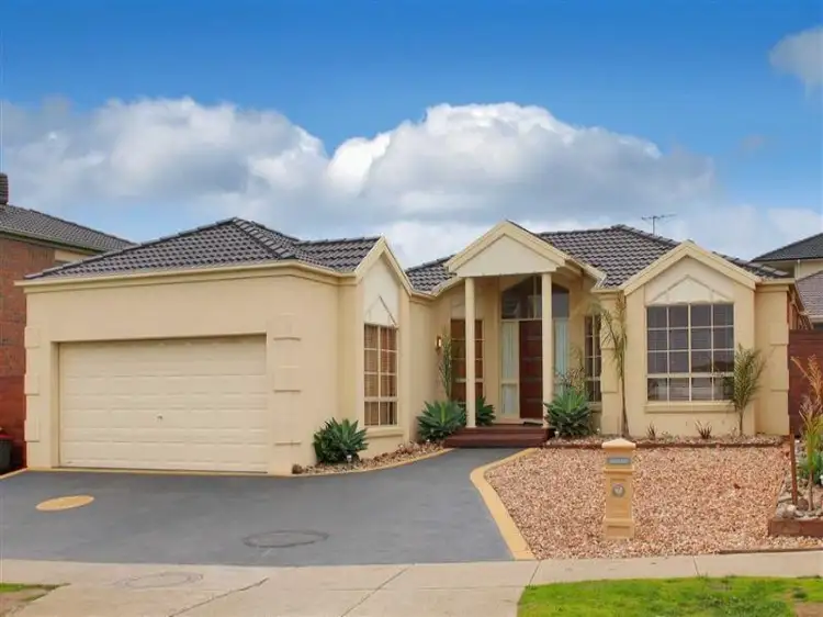 19 Wattlevalley Drive, Hillside VIC 3037