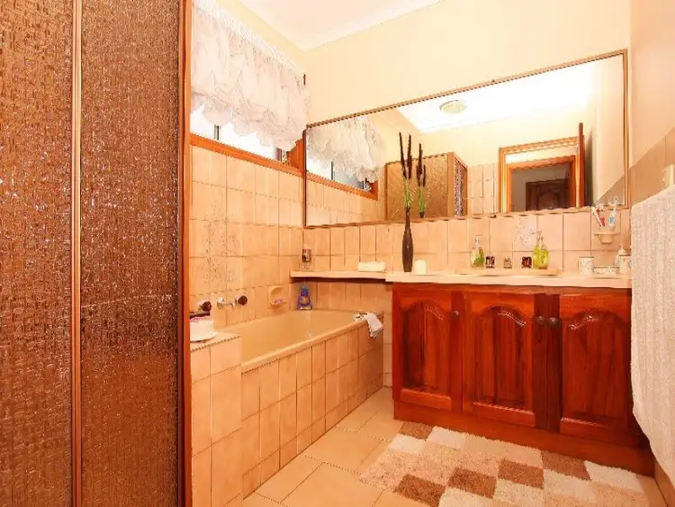 Seventh view of Homely house listing, 108 Copernicus Way, Keilor Downs VIC 3038