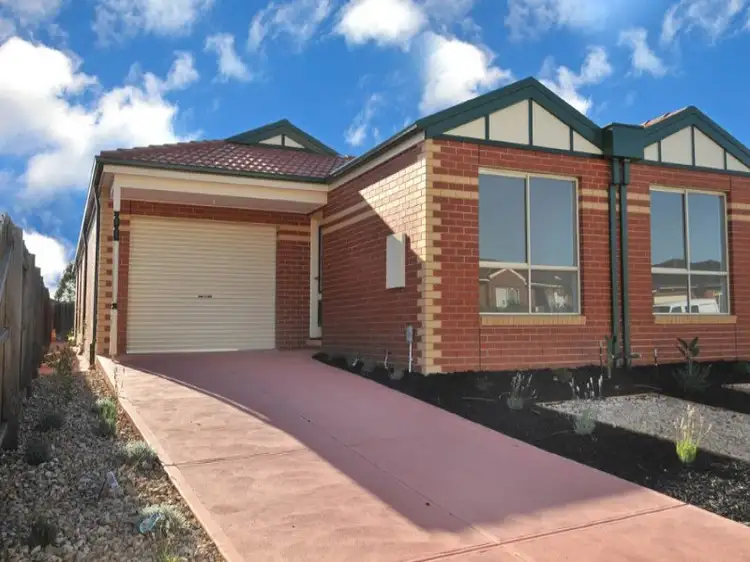 4 Marylou Court, Delahey VIC 3037