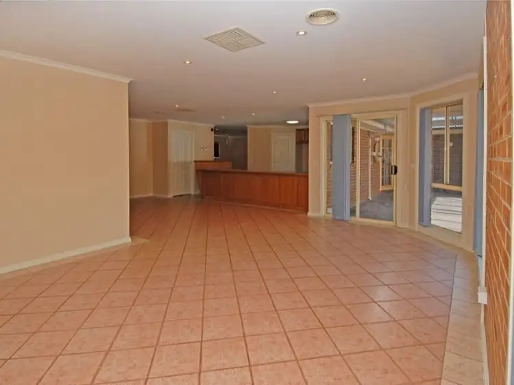 Third view of Homely house listing, 33 Golden Way, Hillside VIC 3037