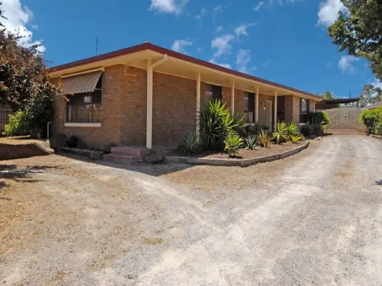 8 Buckingham Street, Sydenham VIC 3037