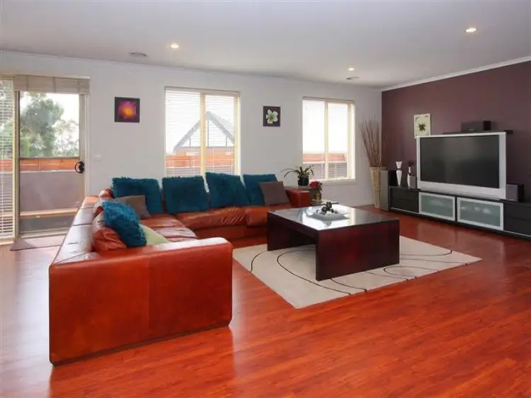Fourth view of Homely house listing, 6 Penlow Court, Hillside VIC 3037
