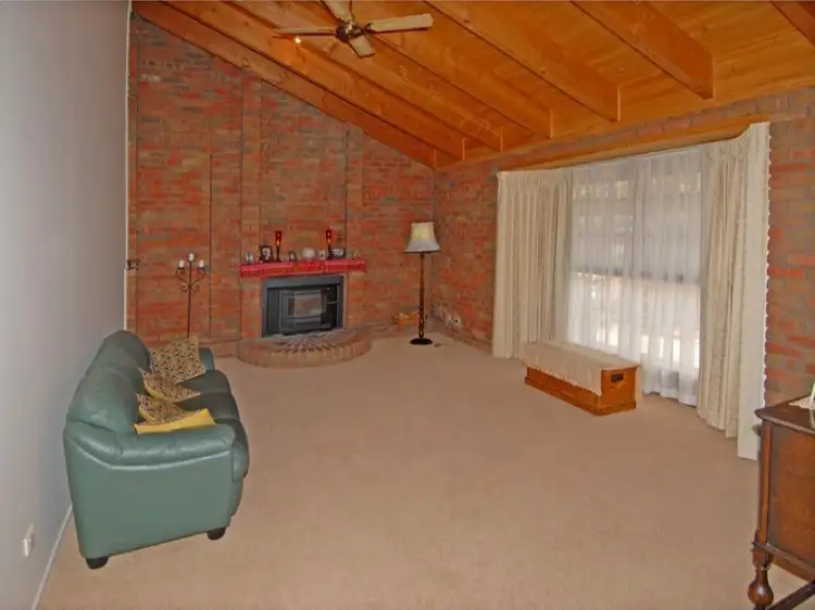 Fourth view of Homely house listing, 8 Heysham Place, Keilor Downs VIC 3038