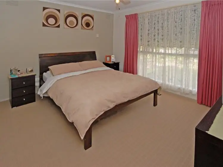 Fifth view of Homely house listing, 4 Anora Court, Keilor Downs VIC 3038
