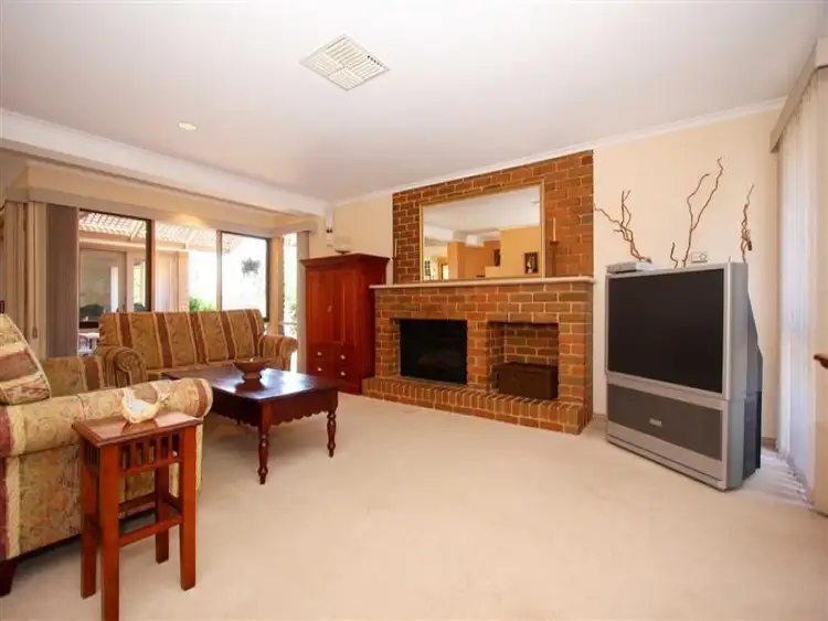 Seventh view of Homely house listing, 7 Cliffer Place, Taylors Lakes VIC 3038