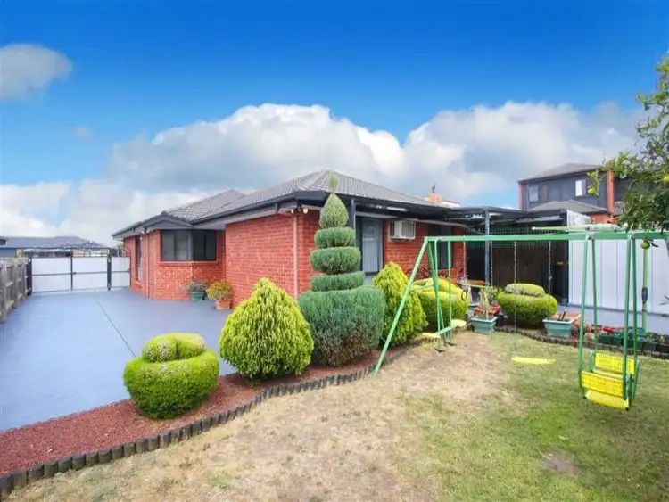 Seventh view of Homely house listing, 2 Darriwill Close, Delahey VIC 3037