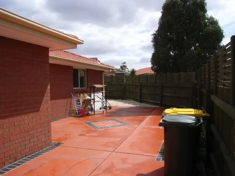 Seventh view of Homely house listing, 8 Correa Close, Delahey VIC 3037