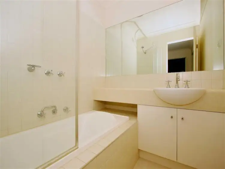 Seventh view of Homely townhouse listing, 19A Wentworth Drive, Taylors Lakes VIC 3038