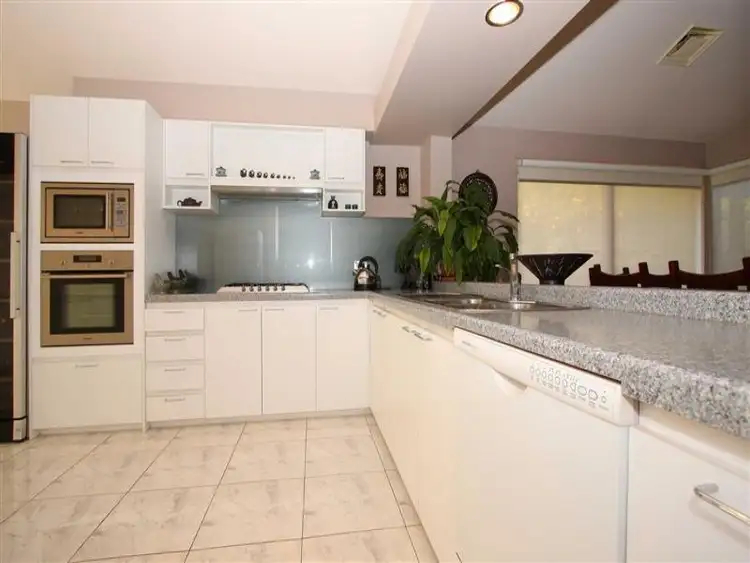 Second view of Homely house listing, 5 Santa Monica Drive, Taylors Lakes VIC 3038