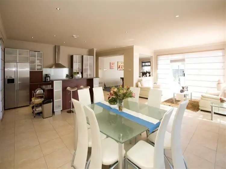 Sixth view of Homely house listing, 4 Windsor BoulevaRoad, Derrimut VIC 3026