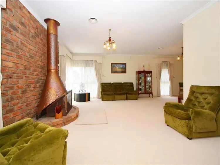 Fourth view of Homely house listing, 7 Mungana Court, Taylors Lakes VIC 3038