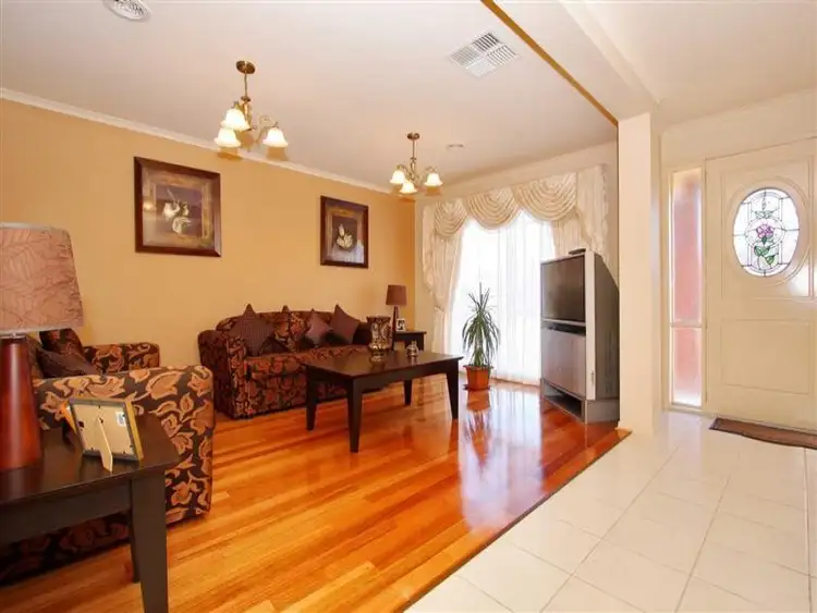 Seventh view of Homely house listing, 2 Manly Court, Taylors Hill VIC 3037