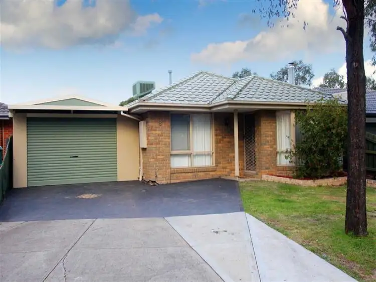 8 Mercer Court, Delahey VIC 3037