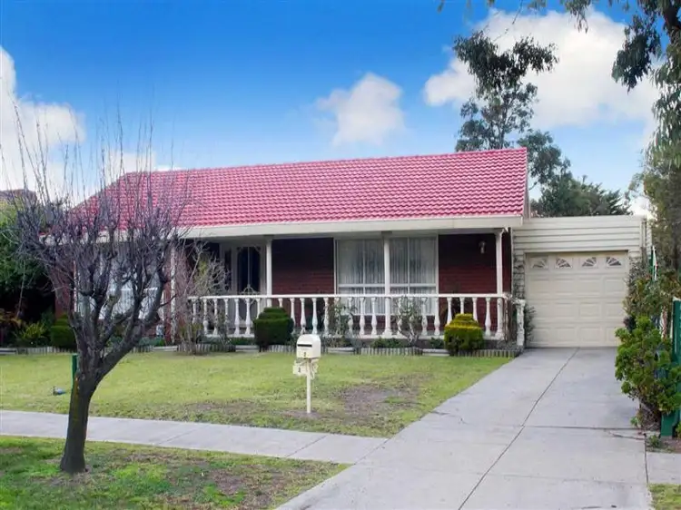2 Medina Road, Keilor Downs VIC 3038