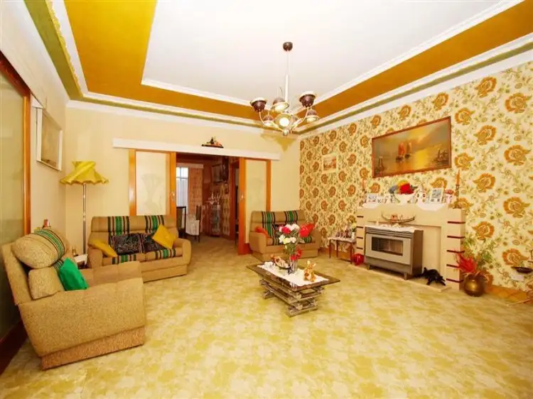 Fifth view of Homely house listing, 4 Ryan Court, Sunshine VIC 3020