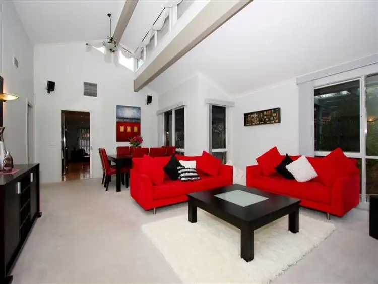 Fifth view of Homely house listing, 6 Linden Court, Taylors Lakes VIC 3038