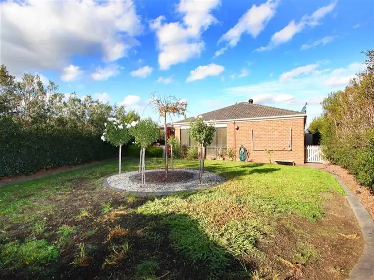 Seventh view of Homely house listing, 4 Parkville Terrace, Taylors Hill VIC 3037