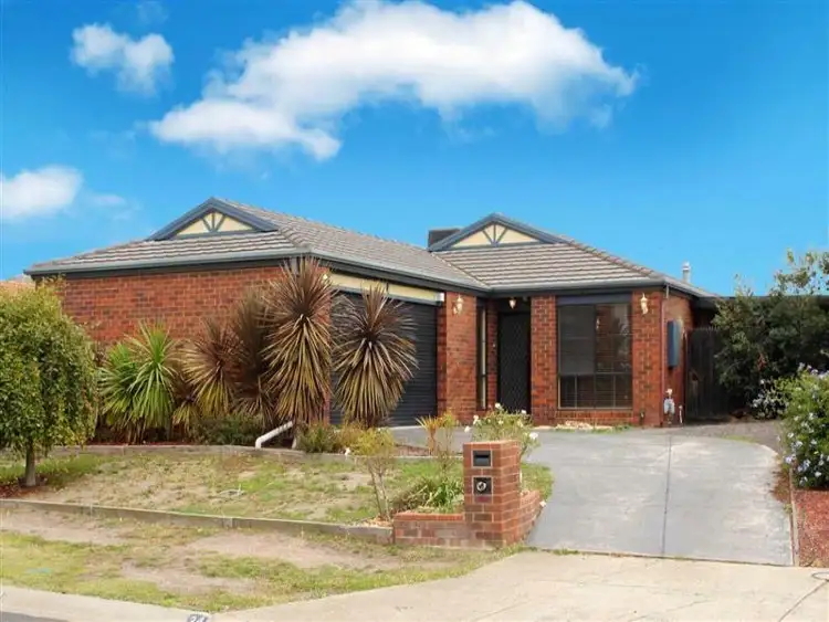 24 Chittenup Bend, Sydenham VIC 3037