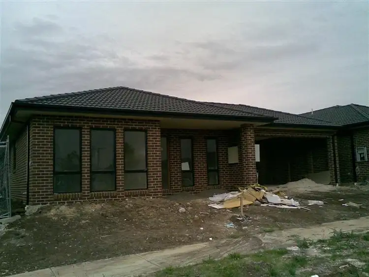 Lot 2801 Pimelea Terrace, St Albans VIC 3021