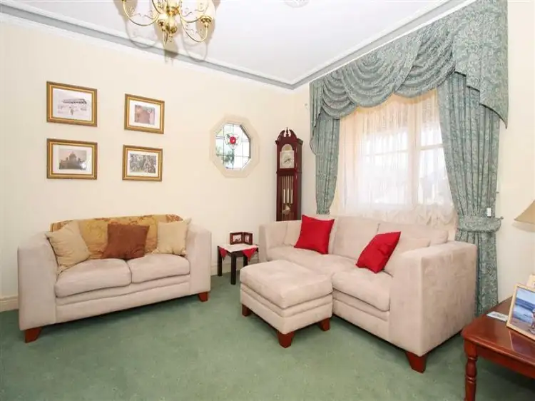 Fourth view of Homely house listing, 1A Hannah Avenue, Hillside VIC 3037