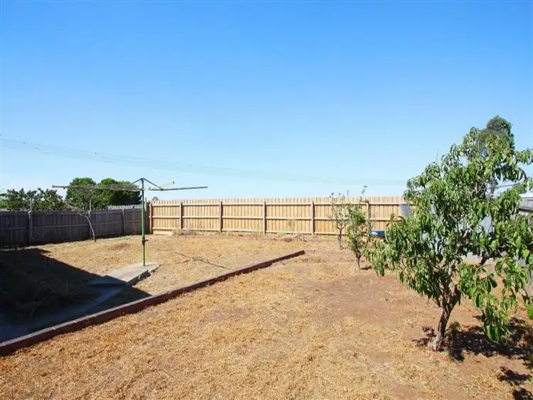 Sixth view of Homely house listing, 48 Wanaka Drive, Taylors Lakes VIC 3038