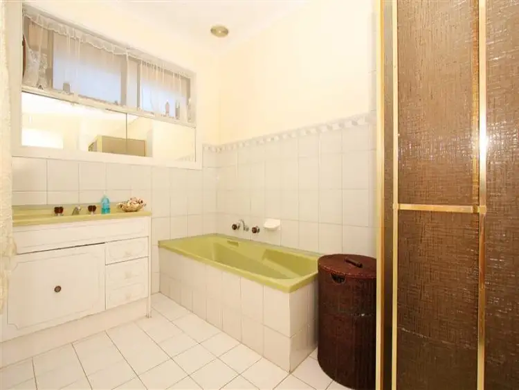 Seventh view of Homely house listing, 48 Wanaka Drive, Taylors Lakes VIC 3038