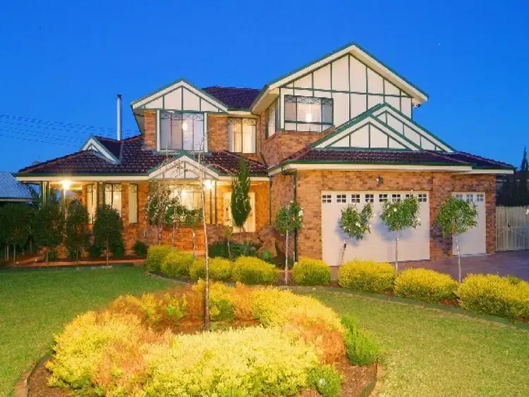 Main view of Homely house listing, 18 Sturt Crt, Taylors Lakes VIC 3038