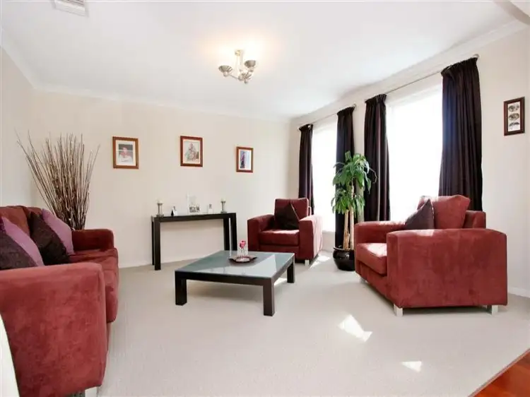 Fifth view of Homely house listing, 6 James Court, Hillside VIC 3037
