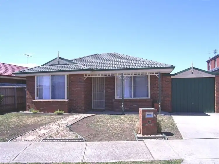 6 Cynthia Crt, Hillside VIC 3037