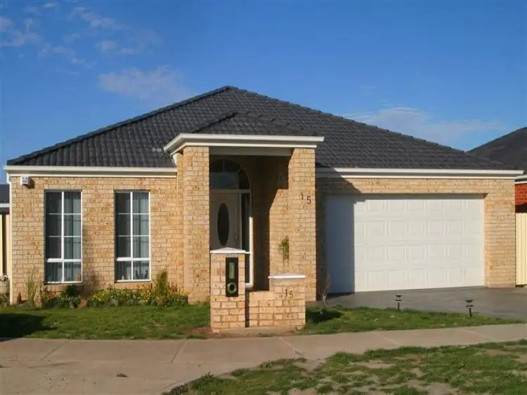 15 Webb Avenue, Taylors Hill VIC 3037