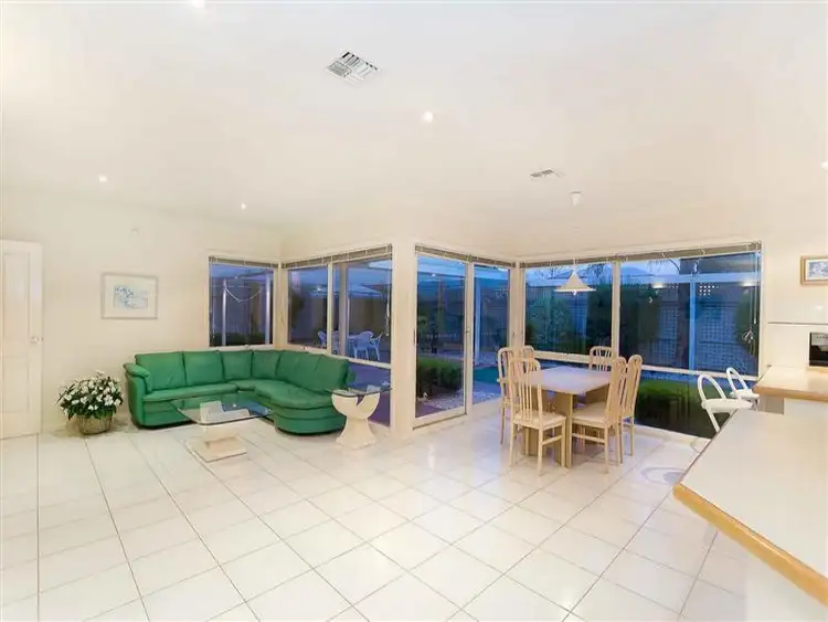 Fourth view of Homely house listing, 7 Leichardt Close, Taylors Lakes VIC 3038