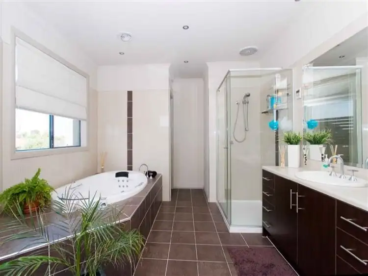 Fifth view of Homely house listing, 108 Errington Road, St Albans VIC 3021