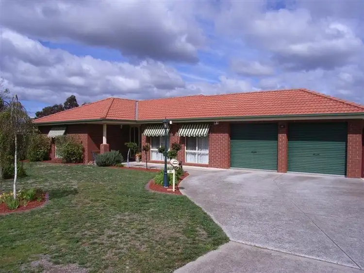 14 Cecil Crt, Sydenham VIC 3037