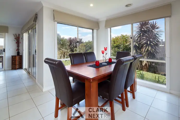 Sixth view of Homely house listing, 10 Paulan Court, Warragul VIC 3820